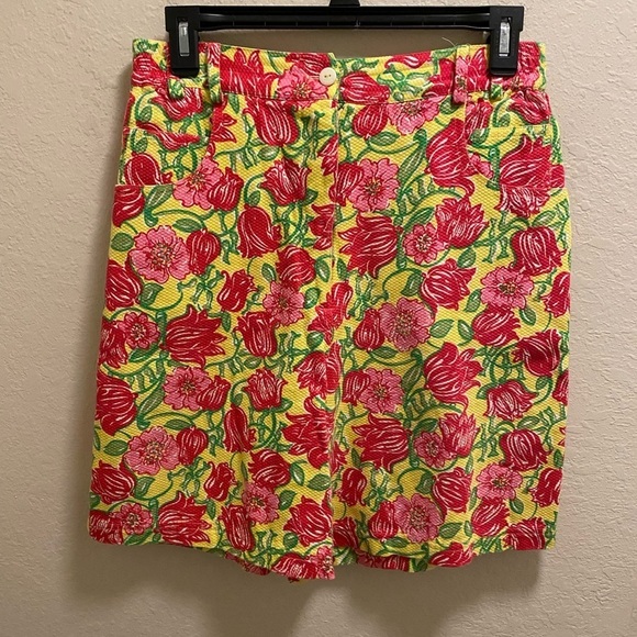 Vintage Lilly Pulitzer Floral Bermuda Shorts Size 10P - Picture 1 of 9
